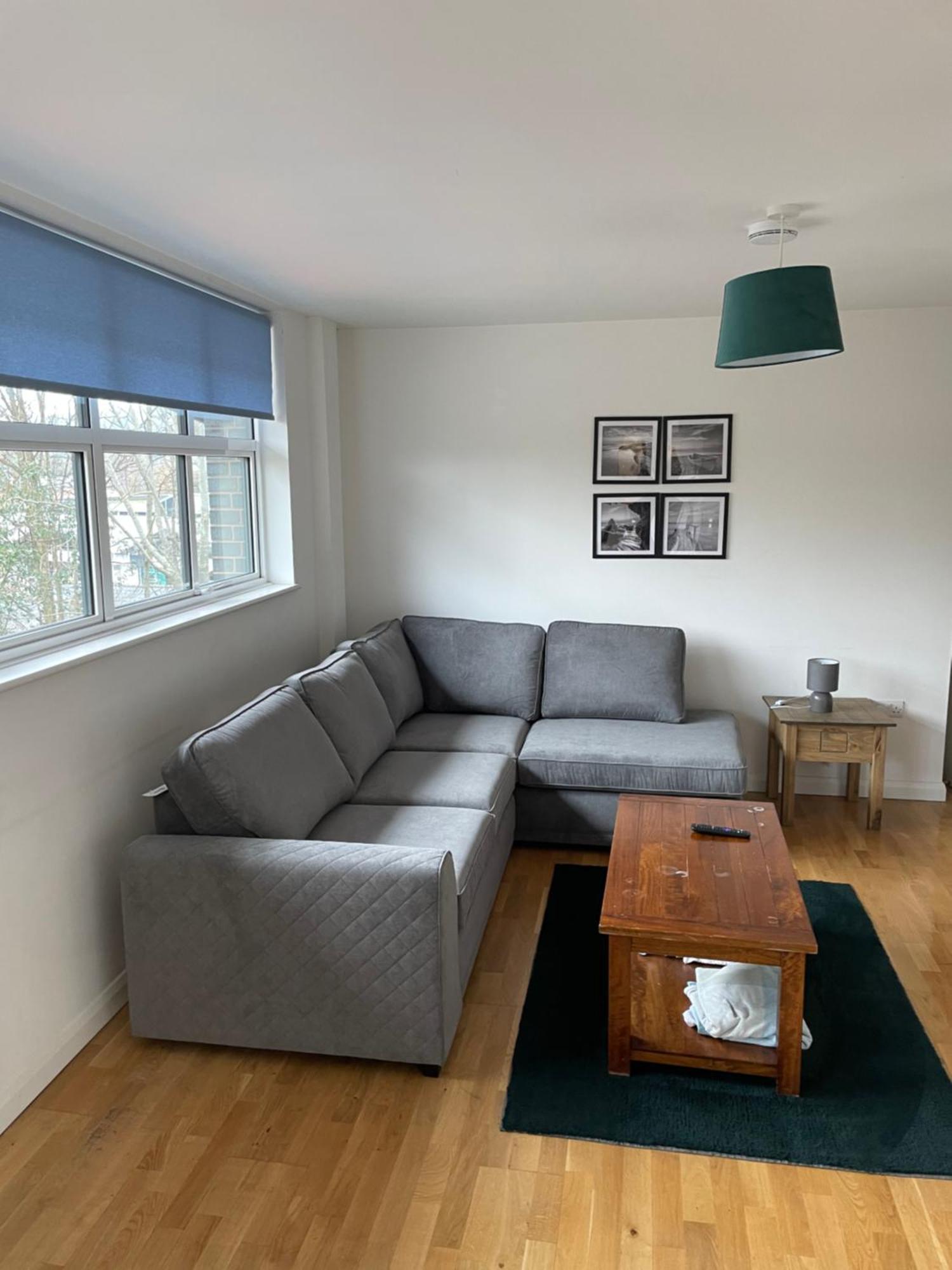 2 Bed City Centre Flat Бат Экстерьер фото